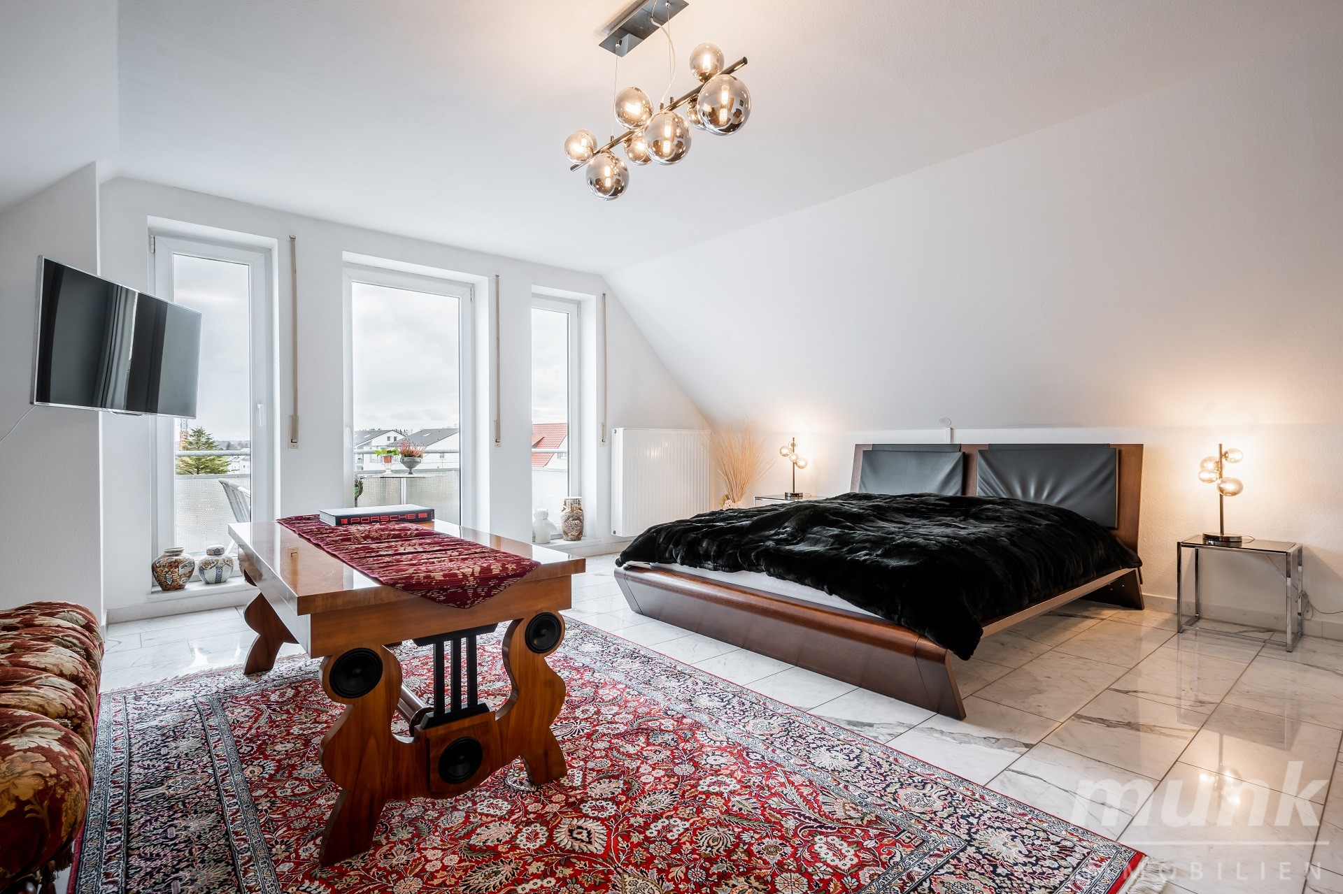 Ulm-Einsingen: Helle 5-Zimmer-Maisonette-Wohnung zum Wohlfühlen