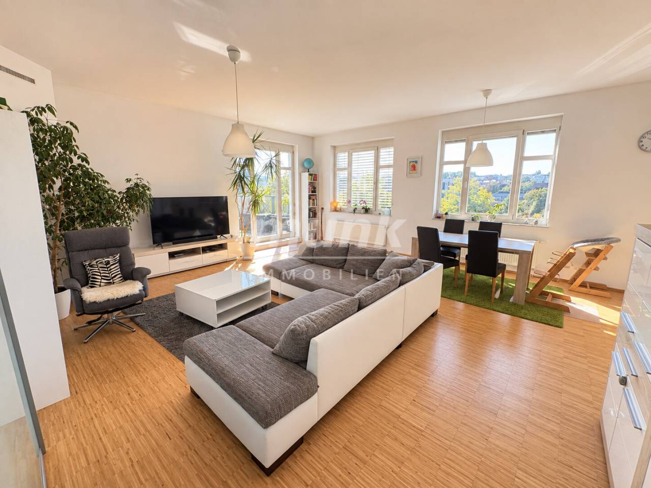 Großzügiges Penthouse mit 3 Zimmern und Dachterrasse - Photo 1