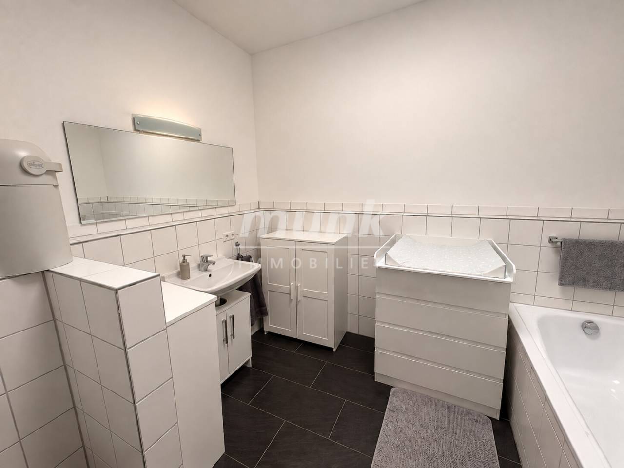Großzügiges Penthouse mit 3 Zimmern und Dachterrasse - Photo 4
